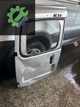 Renault Kangoo Bagaj Kapağı çıkma parça