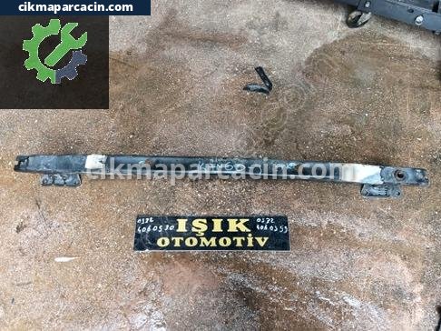 Renault Kangoo Arka Tampon Demiri çıkma parça