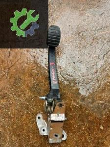 Reno kangoo 3 gaz pedalı çıkma orjinal sökme