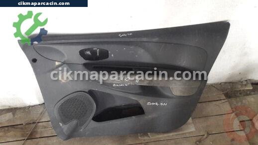 Renault Clio Kapı Döşemesi çıkma parça