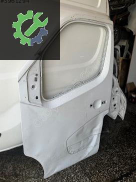 Renault Master Sol Ön Kapı çıkma parça