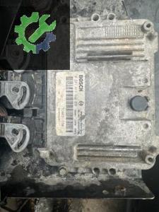 Reno trafic 1.9 dci motor beyni