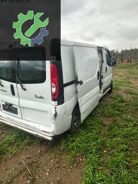Renault Trafic Bagaj Kapağı çıkma parça