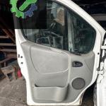 Reno trafic sol ön kapı dolu hatasız