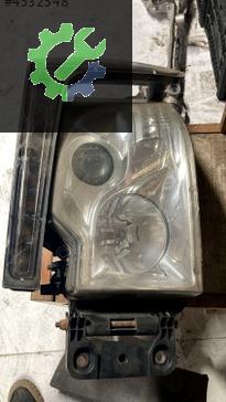 Volvo Truck Sağ Ön Far çıkma parça