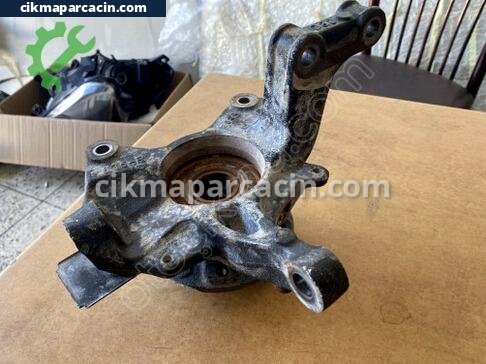 Renault Fluence Sağ Ön Taşıyıcı çıkma parça