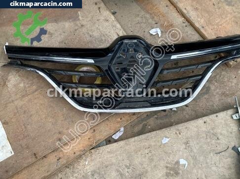 Renault Megane Ön Panjur çıkma parça