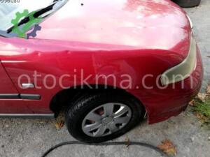Rover 416 Sağ Ön Çamurluk Kırmızı hatasız orjinal çıkma