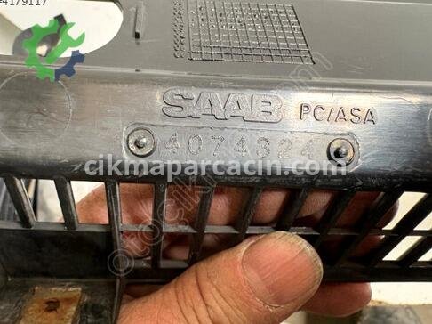 Saab 9-5 Ön Cam Izgarası çıkma parça