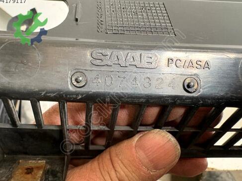Saab 9-5 Ön Cam Izgarası çıkma parça