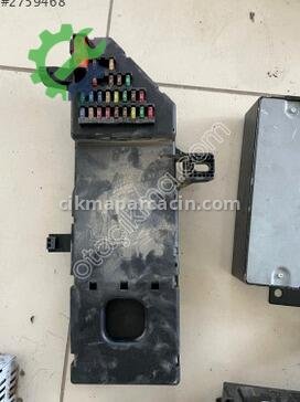 Saab 9-3 Sigorta Kutusu çıkma parça