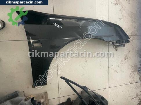 Saab 9-3 Sağ Ön Çamurluk çıkma parça