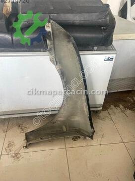 Saab 9-3 Sağ Ön Çamurluk çıkma parça