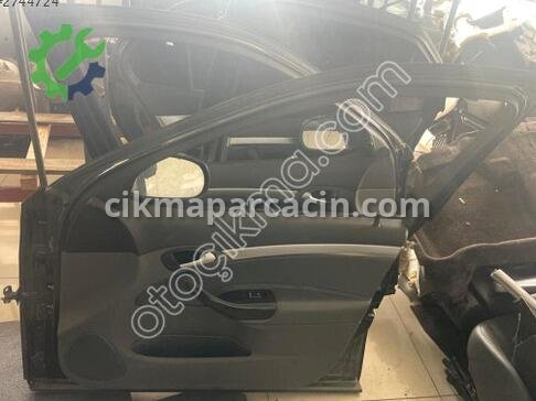 Saab 9-3 Sağ Ön Kapı çıkma parça