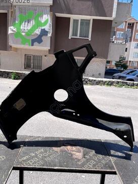 Volkswagen Polo Sağ Arka Çamurluk 6N4809606A çıkma parça