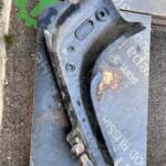 SAĞ ARKA PANEL DESTEK SACI PASSAT B7