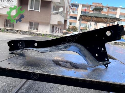 Volkswagen Jetta Ön Panel çıkma parça