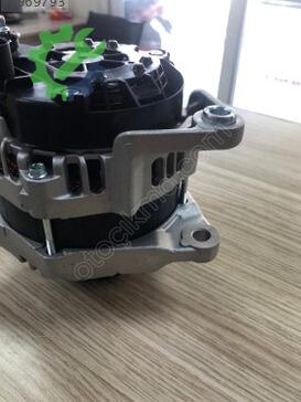 Mitsubishi L200 Şarj Dinamosu 1800A543 çıkma parça