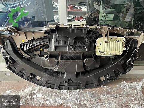 Renault Scenic Torpido çıkma parça