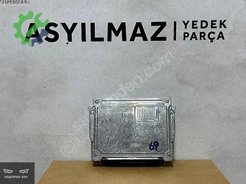Volkswagen Scirocco Far 4L0907391 çıkma parça