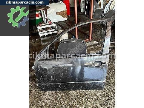Skoda Fabia Sol Ön Kapı çıkma parça