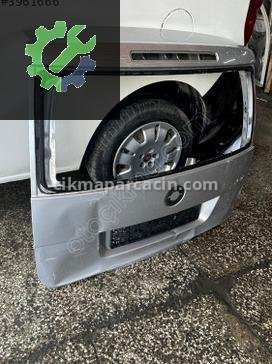 Skoda Yeti Bagaj Kapağı çıkma parça