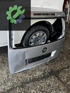Skoda Yeti Bagaj Kapağı çıkma parça
