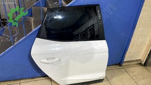 Seat Arona Kapı çıkma parça