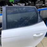 Skoda Octavia 2025 Sol Arka Kapı Sacı Çıkma