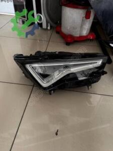 Seat ateca sağ far