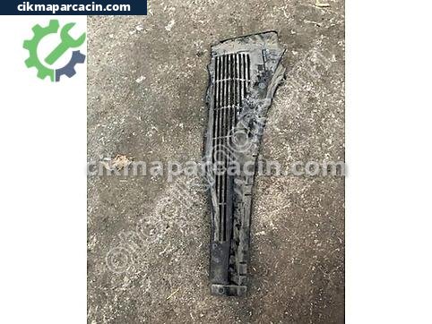 Seat Cordoba Ön Cam Izgarası çıkma parça