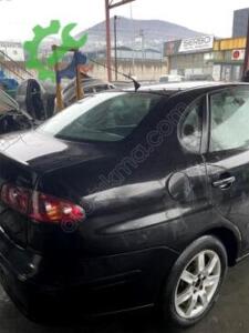 SEAT CORDOBA SAĞ ARKA ÇAMURLUK ORJİNAL ÇIKMA