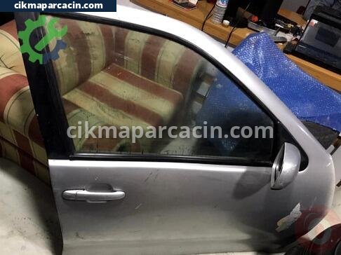 Seat Cordoba Sağ Arka Kapı çıkma parça