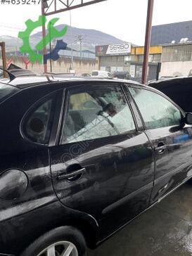 Seat Cordoba Sağ Arka Kapı çıkma parça