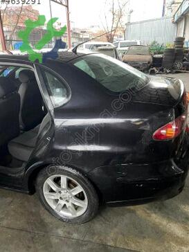 Seat Cordoba Sol Arka Çamurluk çıkma parça