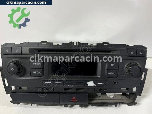 Seat Ibiza Teyp çıkma parça