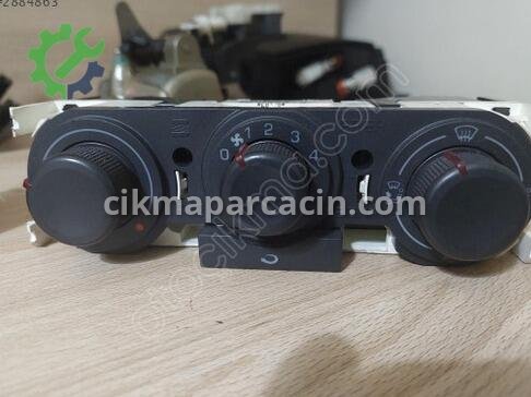 Seat Ibiza Klima Kontrol Paneli 6L0820045 çıkma parça