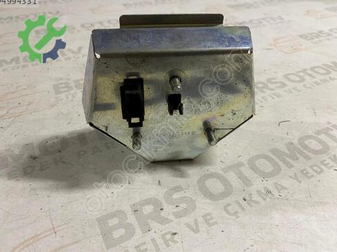 Seat Leon Açma Kolu 5F0827565B çıkma parça