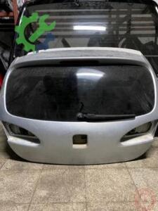 Seat Leon Bagaj Kapağı Çıkma Orjinal
