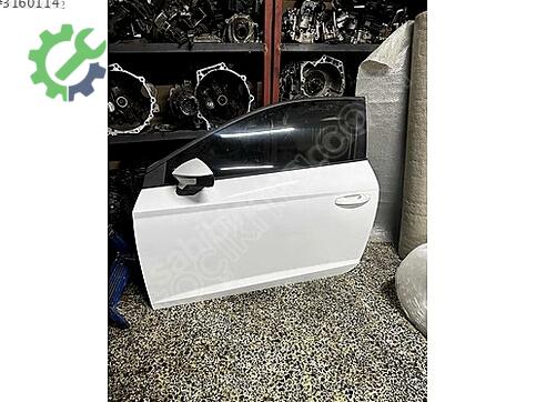 Seat Leon Sağ Kapı çıkma parça
