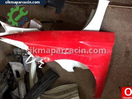 Seat Leon Ön Çamurluk çıkma parça