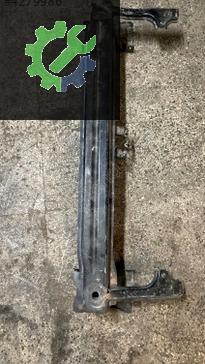 Seat Leon Ön Tampon Demiri çıkma parça