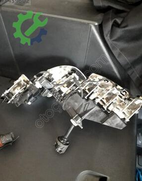 Seat Leon Sağ Ön Far çıkma parça