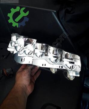 Seat Leon Sağ Ön Far çıkma parça