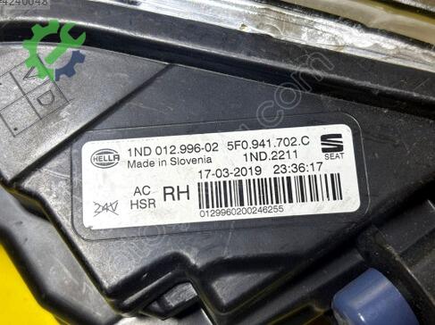 Seat Leon Sağ Sis Farı 5F0941702A çıkma parça