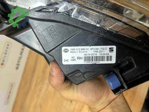 Seat Leon Sağ Sis Farı 5F0941702C çıkma parça