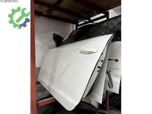 Seat Leon Tek Kapı Sol Taraf Hatasız Çıkma Orijinal