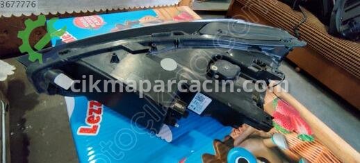 Seat Tarraco Sağ Ön Far 5FJ941773B çıkma parça