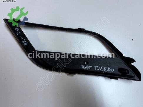 Seat Toledo Sis Farı Çerçevesi 6JA807682 çıkma parça