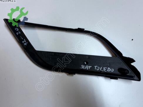 Seat Toledo Sis Farı Çerçevesi 6JA807682 çıkma parça